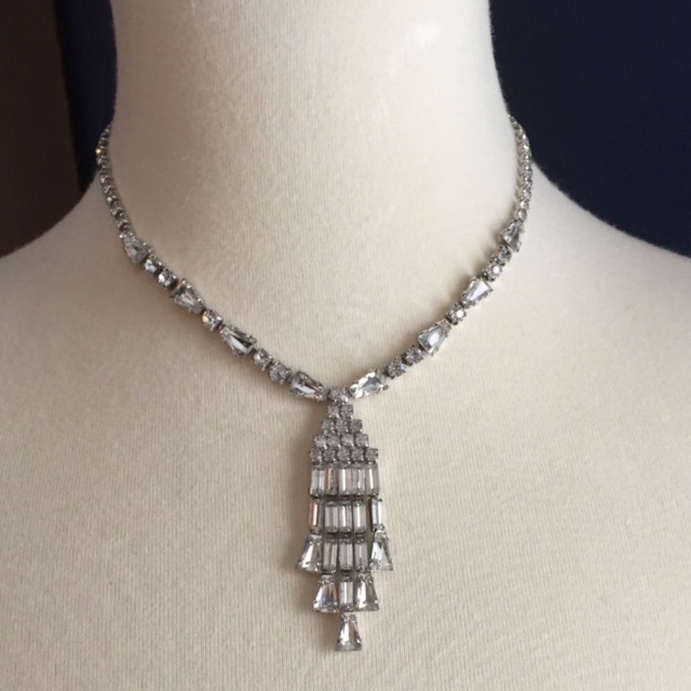 Vintage Kramer silver tone rhinestone necklace